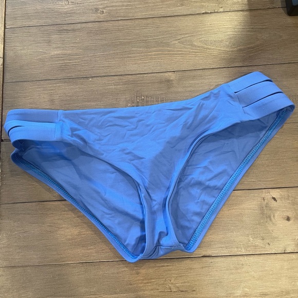 Vitamin A  Swim bottoms - Picture 1 of 2